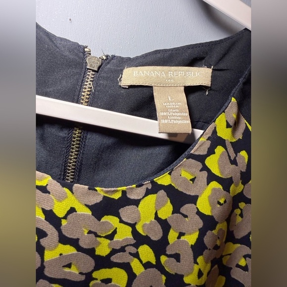 Banana Republic Black and Yellow Tank Top Blouse, large - Picture 2 of 5